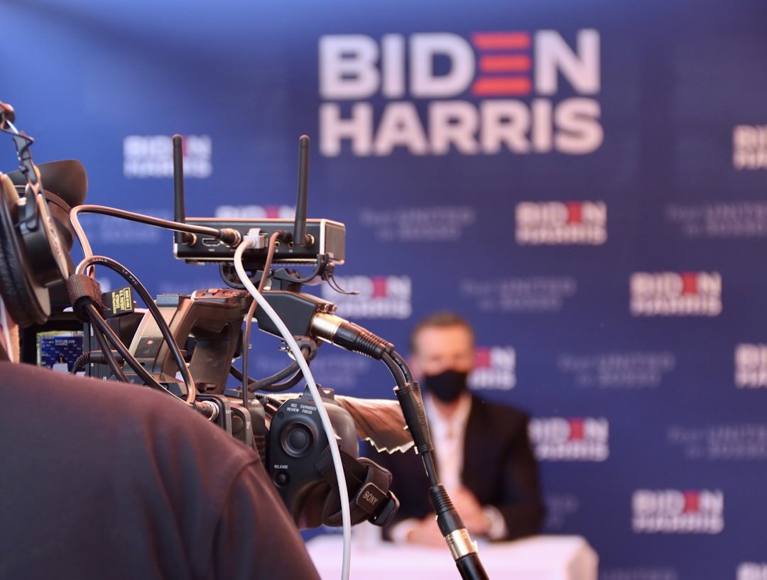 Breaking news coverage at a press conference